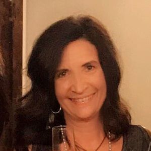 Meet your Posher, Teresa